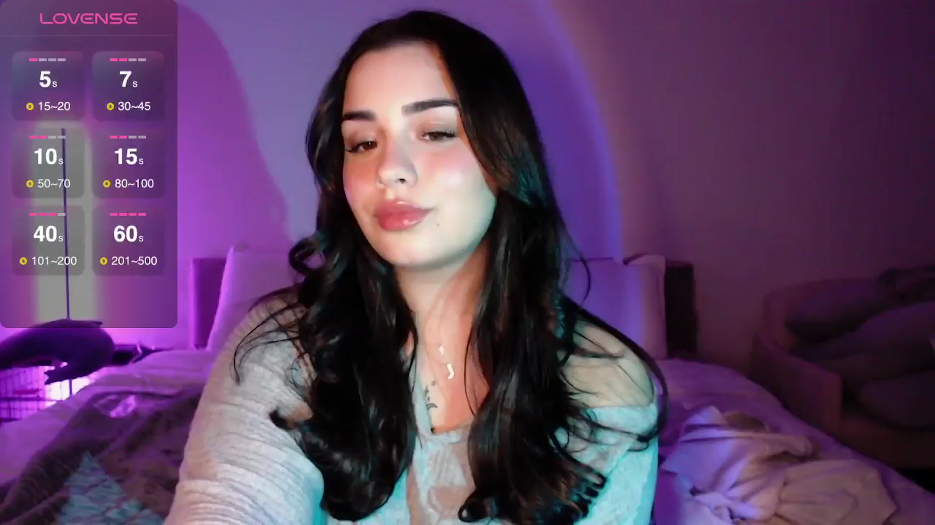 Gallery image thumbnail from babyxjulz's myfreecams stream on, 08/16/2024, 04:19 image 14 of 20