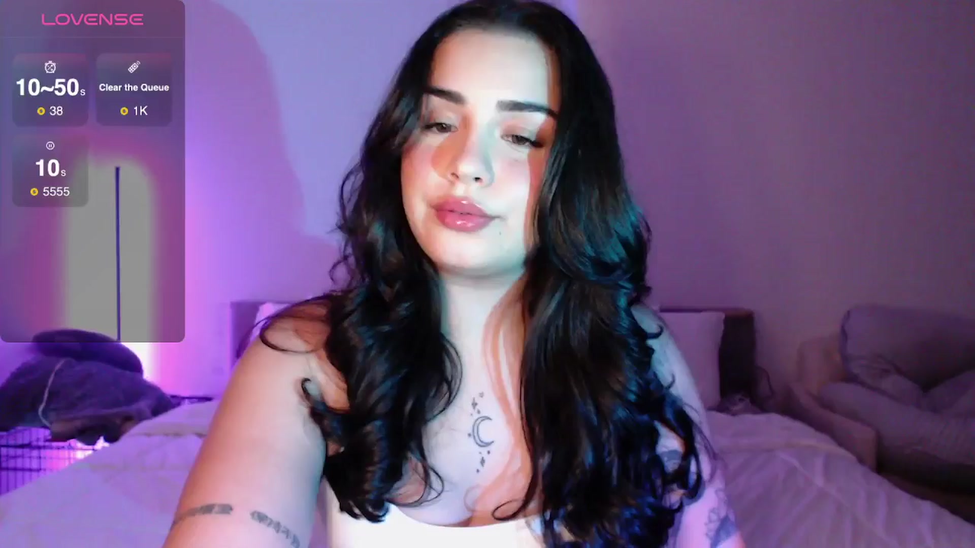 Gallery image thumbnail from babyxjulz's myfreecams stream on, 08/22/2024, 03:56 image 8 of 20