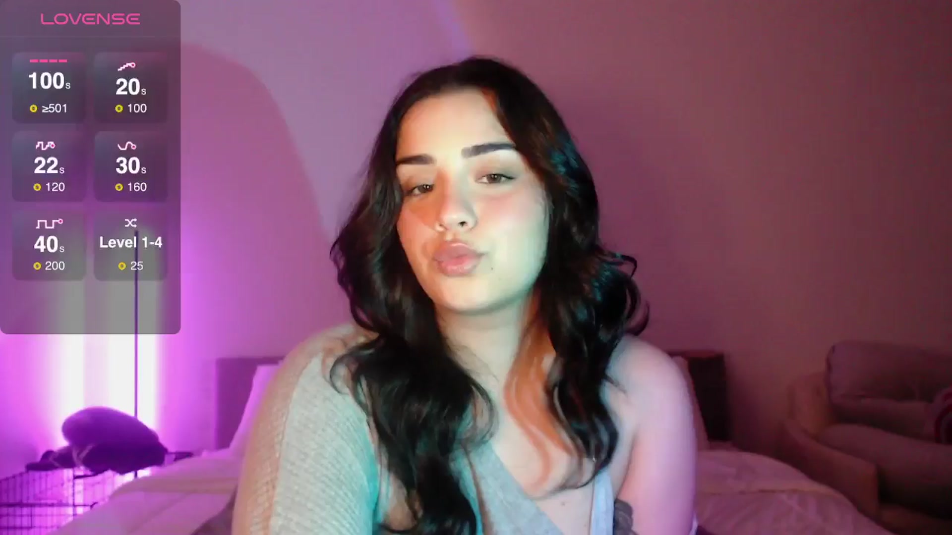 Gallery image thumbnail from babyxjulz's myfreecams stream on, 08/30/2024, 05:31 image 7 of 20