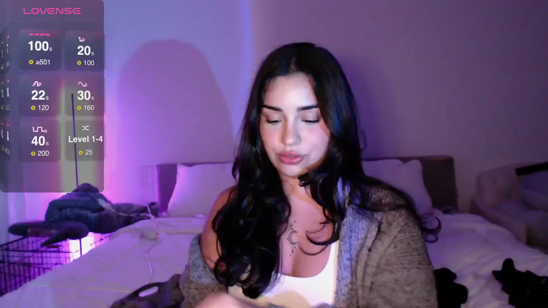 Gallery image thumbnail from babyxjulz's myfreecams stream on, 09/29/2024, 05:19 image 9 of 20