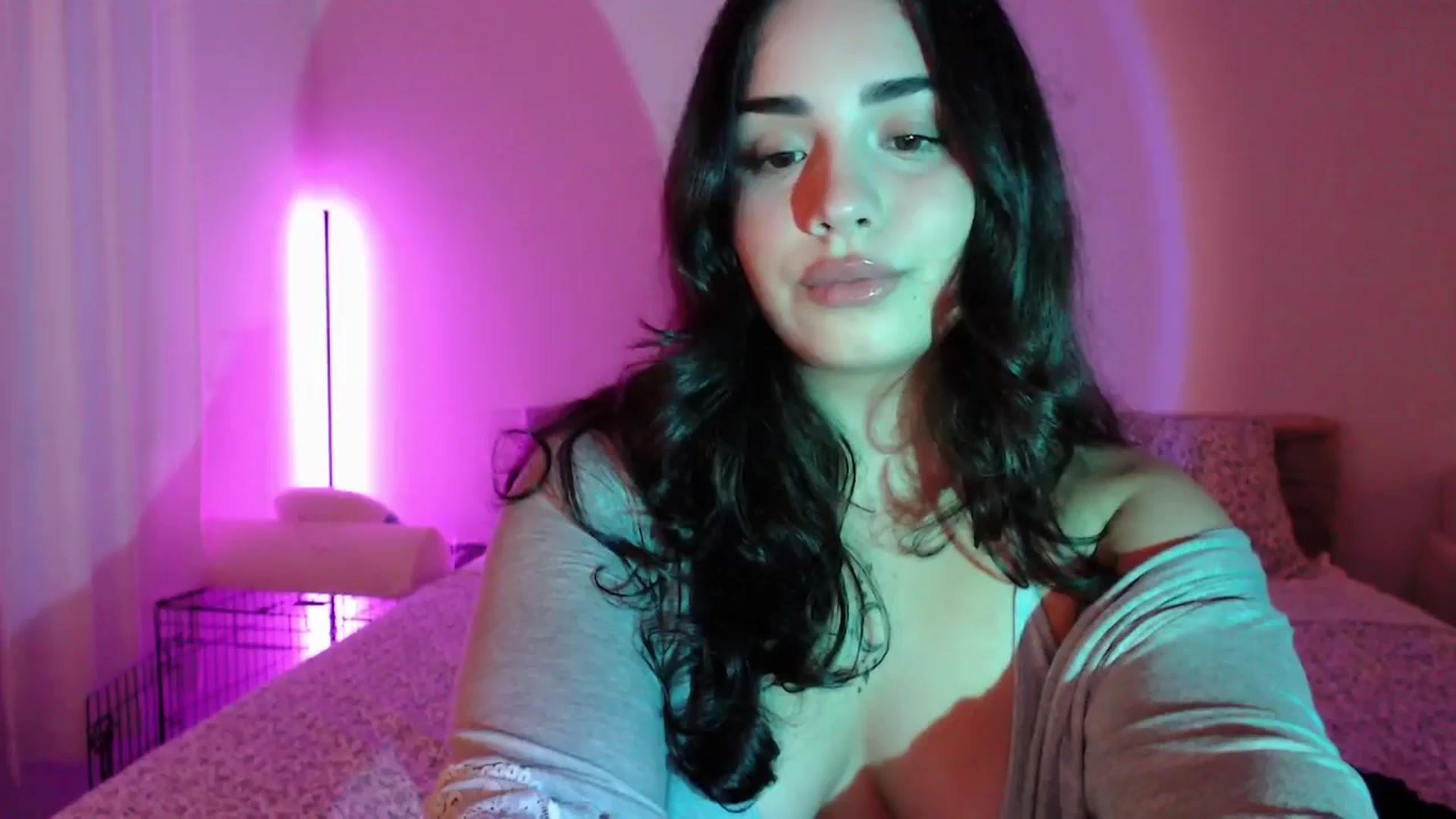 Gallery image thumbnail from babyxjulz's myfreecams stream on, 05/09/2025, 03:50 image 14 of 20