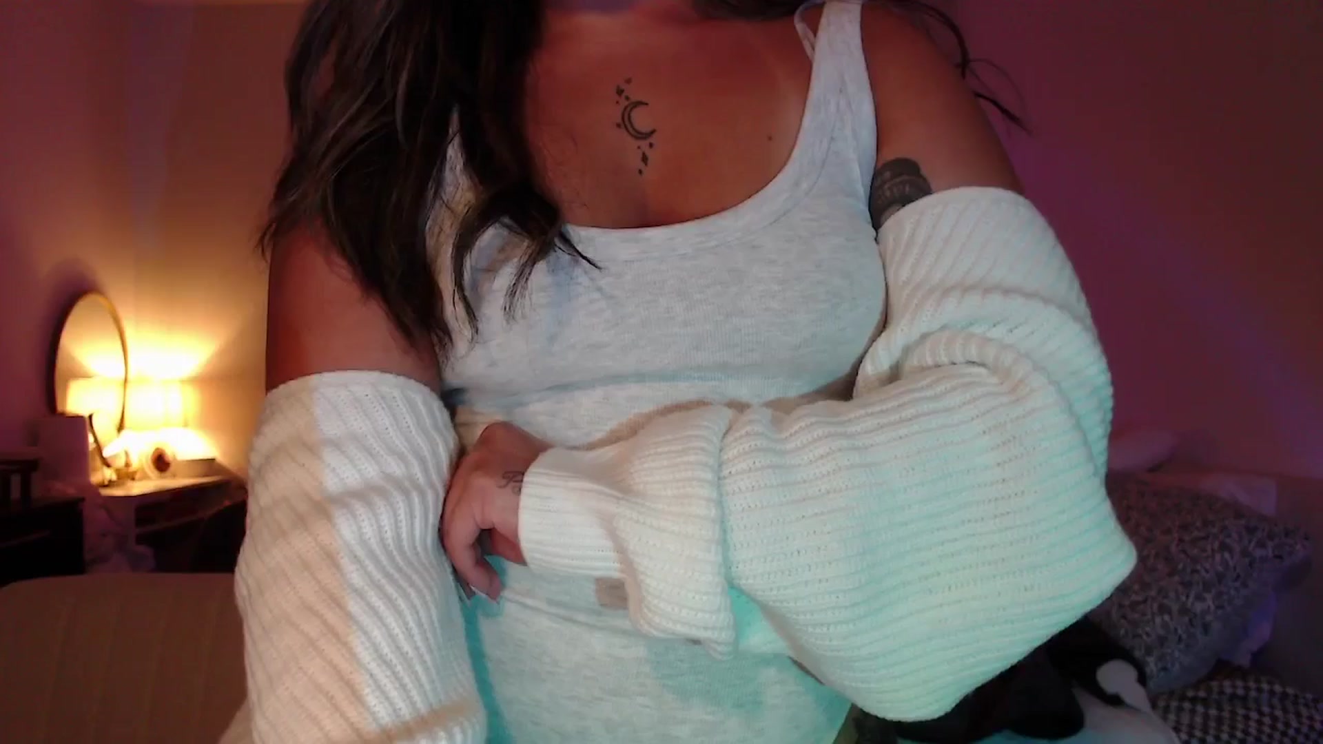 Gallery image thumbnail from babyxjulz's myfreecams stream on, 05/27/2025, 03:44 image 3 of 20