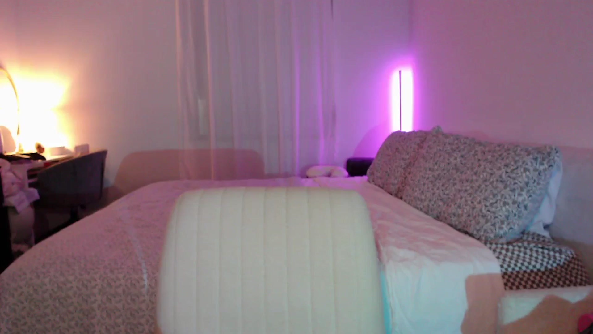 Gallery image thumbnail from babyxjulz's myfreecams stream on, 05/29/2025, 05:54 image 18 of 20