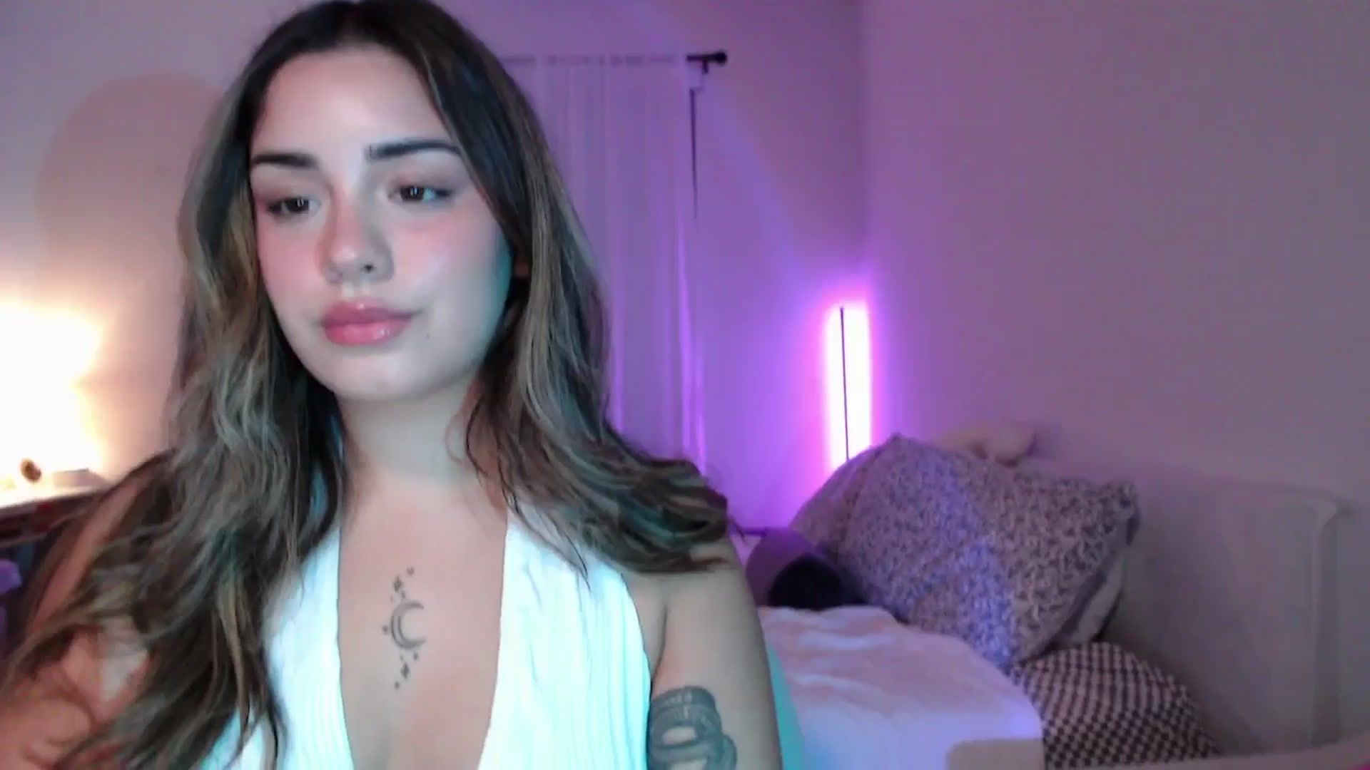 Gallery image thumbnail from babyxjulz's myfreecams stream on, 05/30/2025, 03:20 image 1 of 20