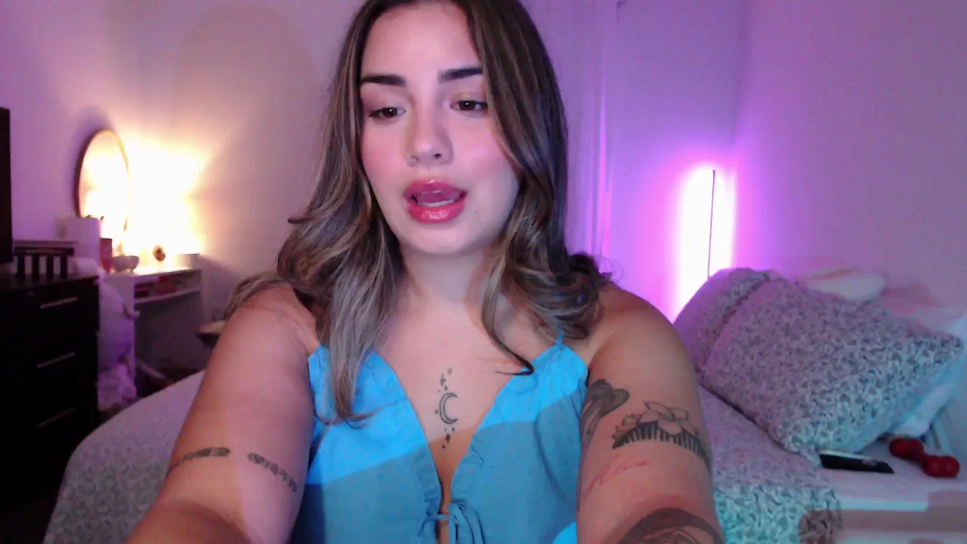 Gallery image thumbnail from babyxjulz's myfreecams stream on, 06/24/2025, 05:39 image 3 of 20