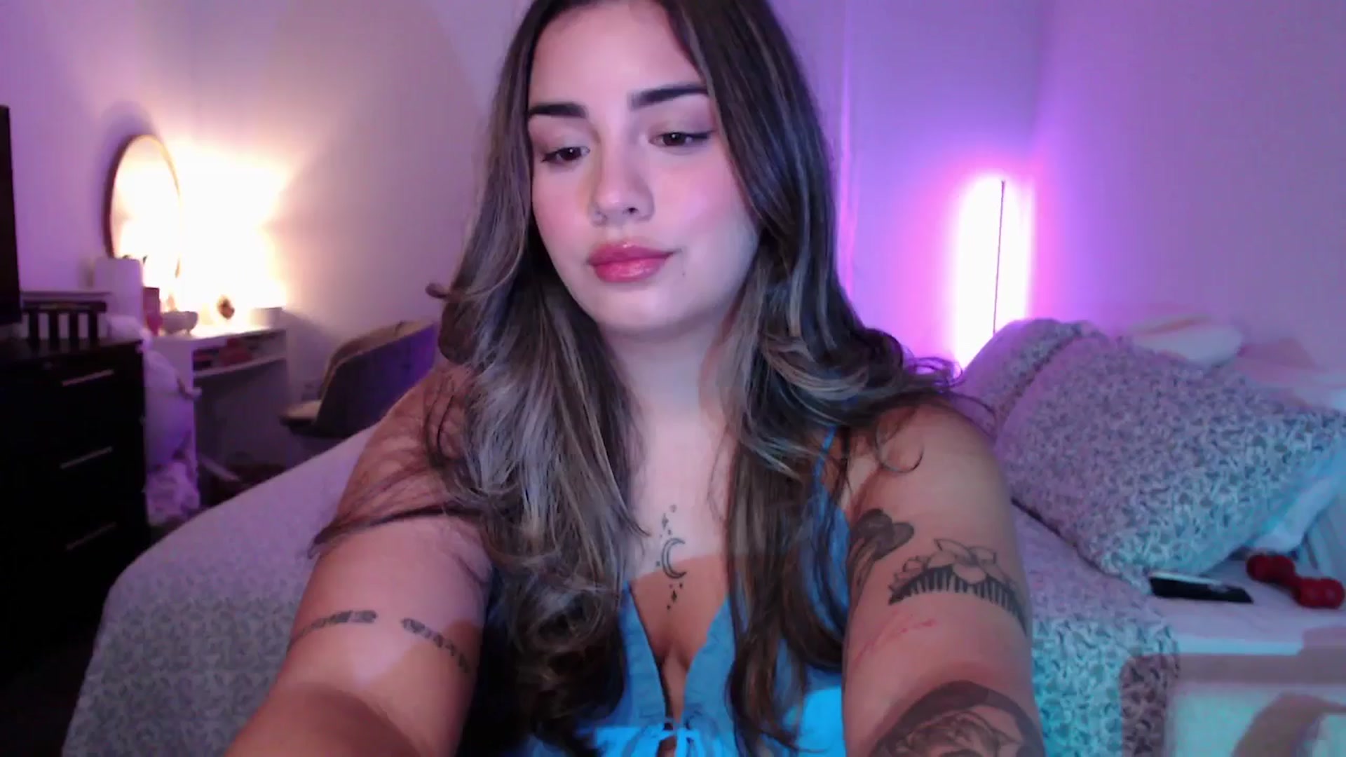 Gallery image thumbnail from babyxjulz's myfreecams stream on, 06/24/2025, 05:39 image 13 of 20