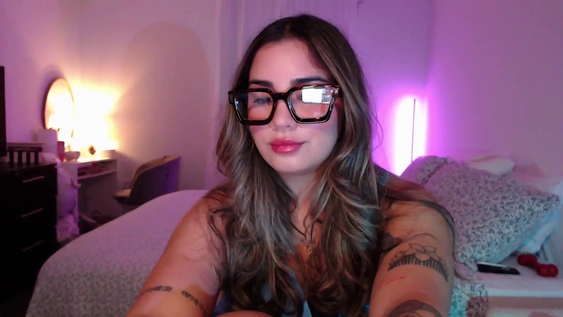 Gallery image thumbnail from babyxjulz's myfreecams stream on, 06/24/2025, 06:10 image 5 of 20