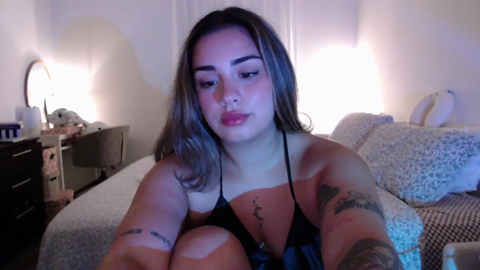 Gallery image thumbnail from babyxjulz's myfreecams stream on, 06/26/2025, 05:45 image 20 of 20