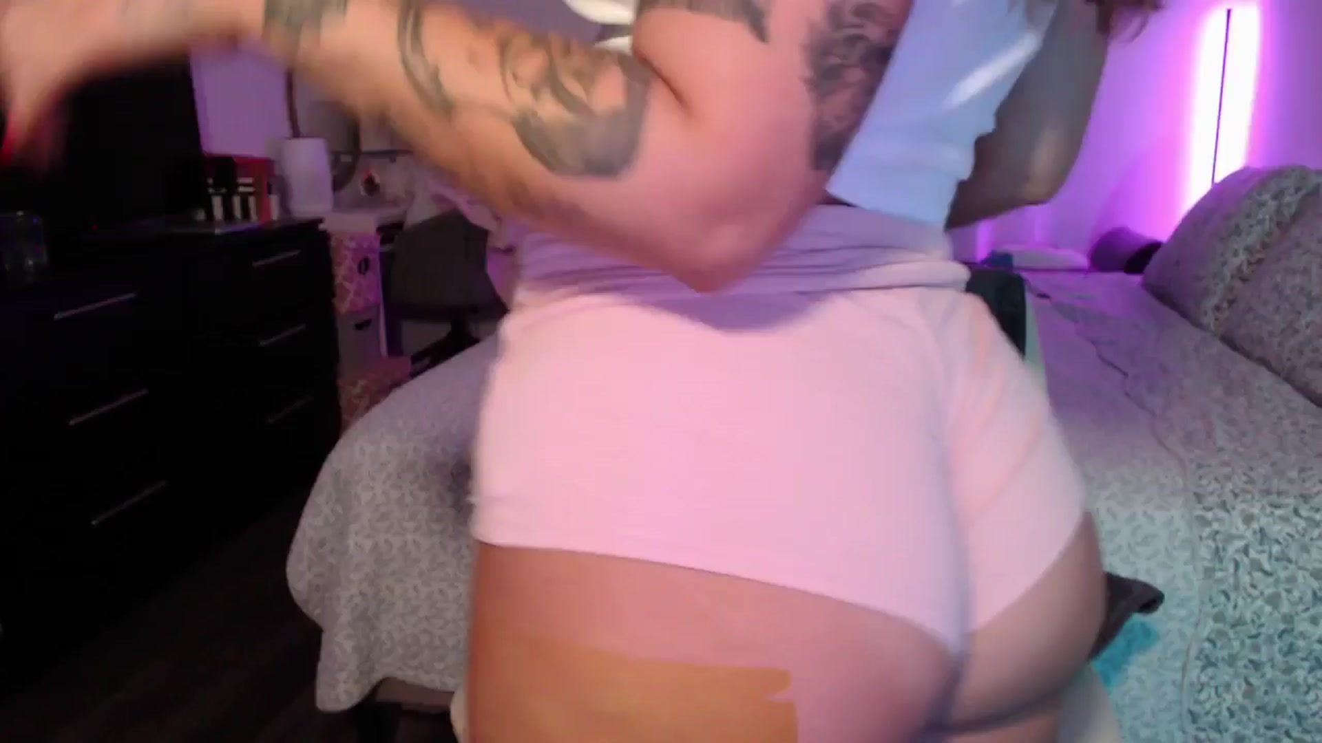 Gallery image thumbnail from babyxjulz's myfreecams stream on, 07/23/2025, 04:40 image 1 of 20