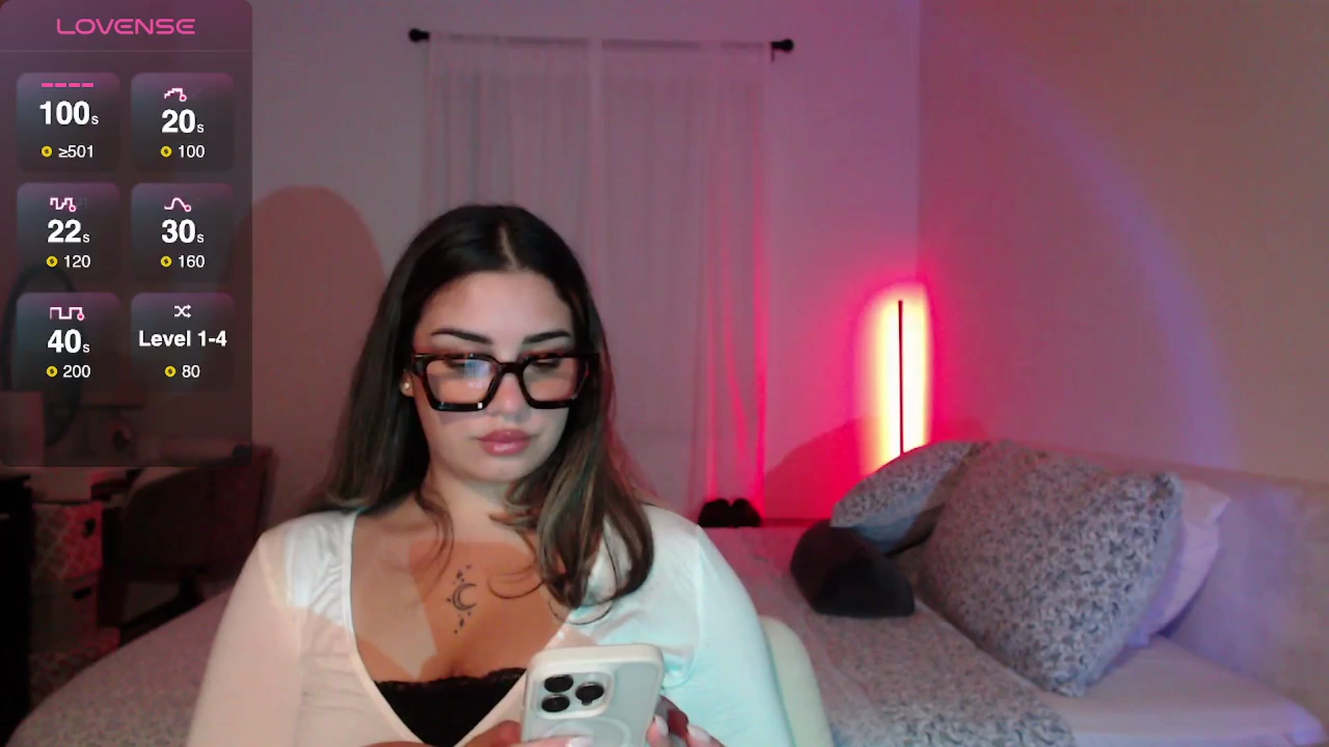 Gallery image thumbnail from babyxjulz's myfreecams stream on, 08/12/2025, 04:26 image 18 of 20