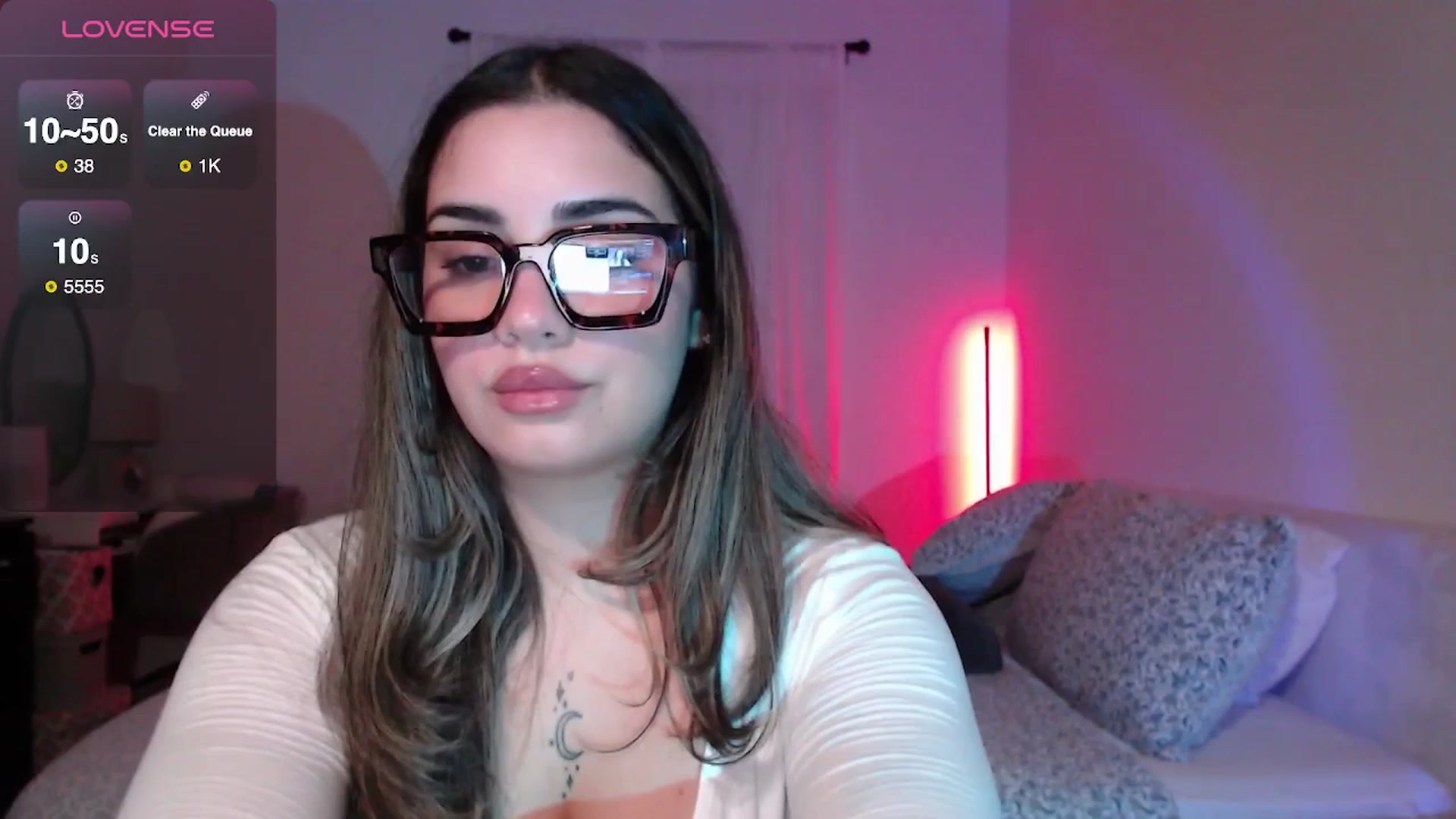 Gallery image thumbnail from babyxjulz's myfreecams stream on, 08/12/2025, 04:26 image 17 of 20