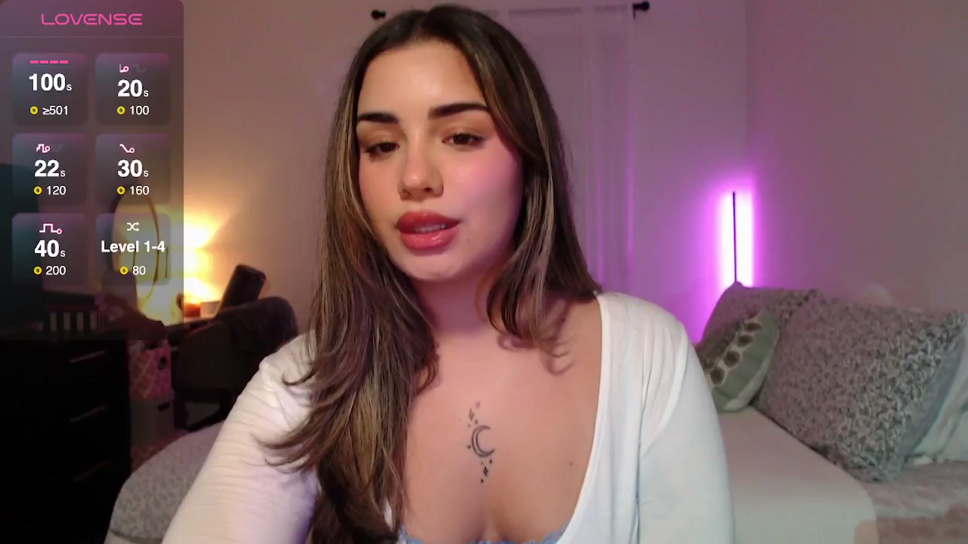 Gallery image thumbnail from babyxjulz's myfreecams stream on, 08/19/2025, 04:12 image 15 of 20