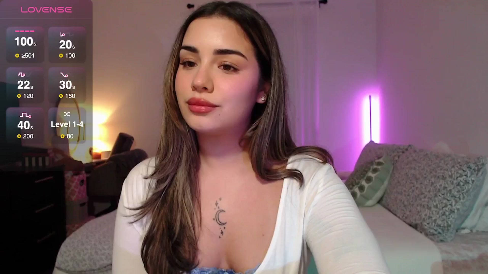 Gallery image thumbnail from babyxjulz's myfreecams stream on, 08/19/2025, 04:12 image 13 of 20