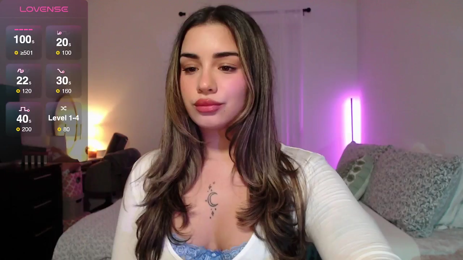 Gallery image thumbnail from babyxjulz's myfreecams stream on, 08/19/2025, 04:12 image 3 of 20