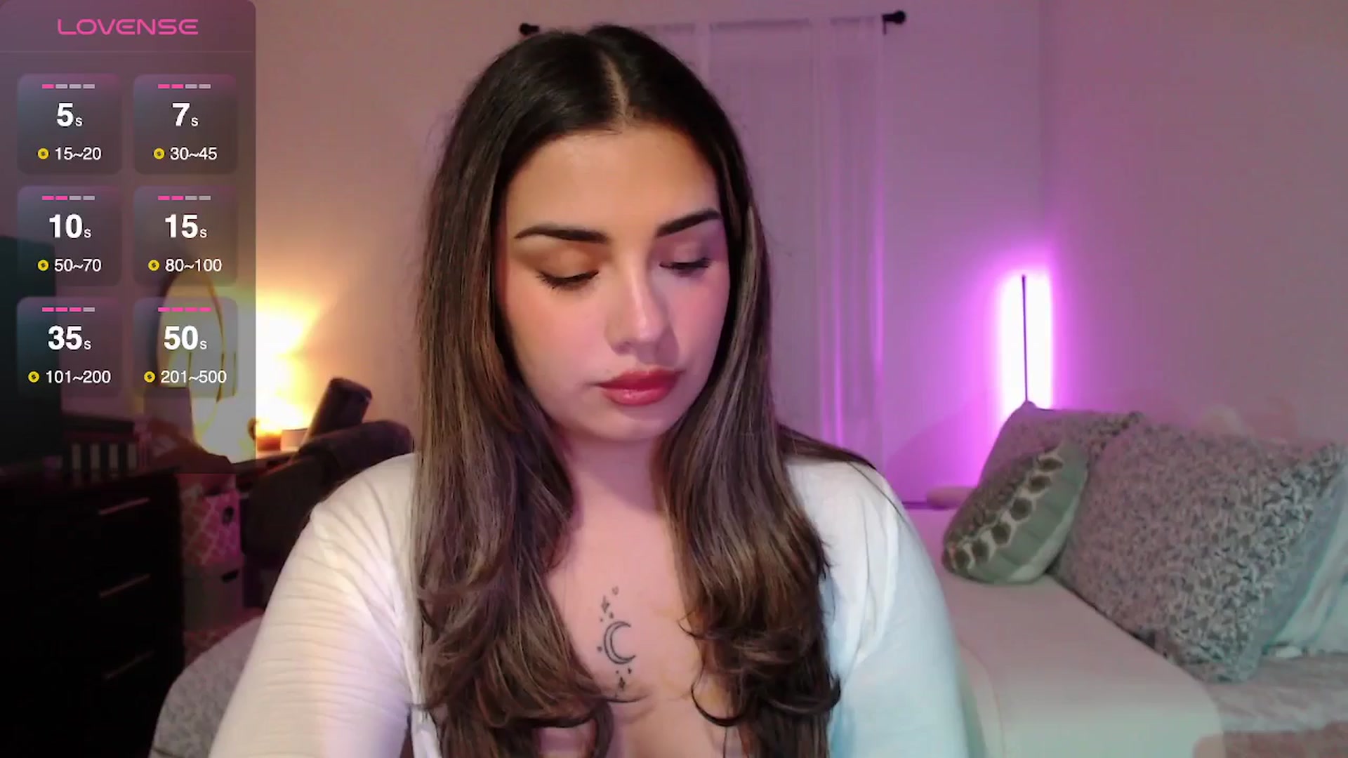 Gallery image thumbnail from babyxjulz's myfreecams stream on, 08/19/2025, 04:58 image 19 of 20