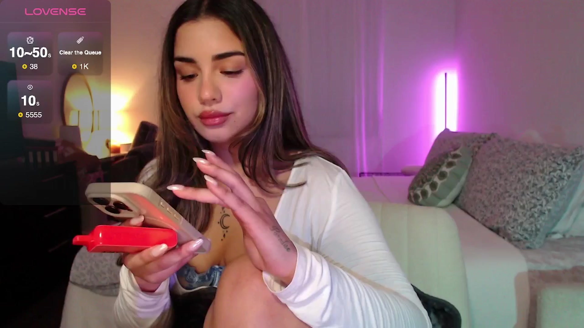 Gallery image thumbnail from babyxjulz's myfreecams stream on, 08/19/2025, 04:58 image 6 of 20
