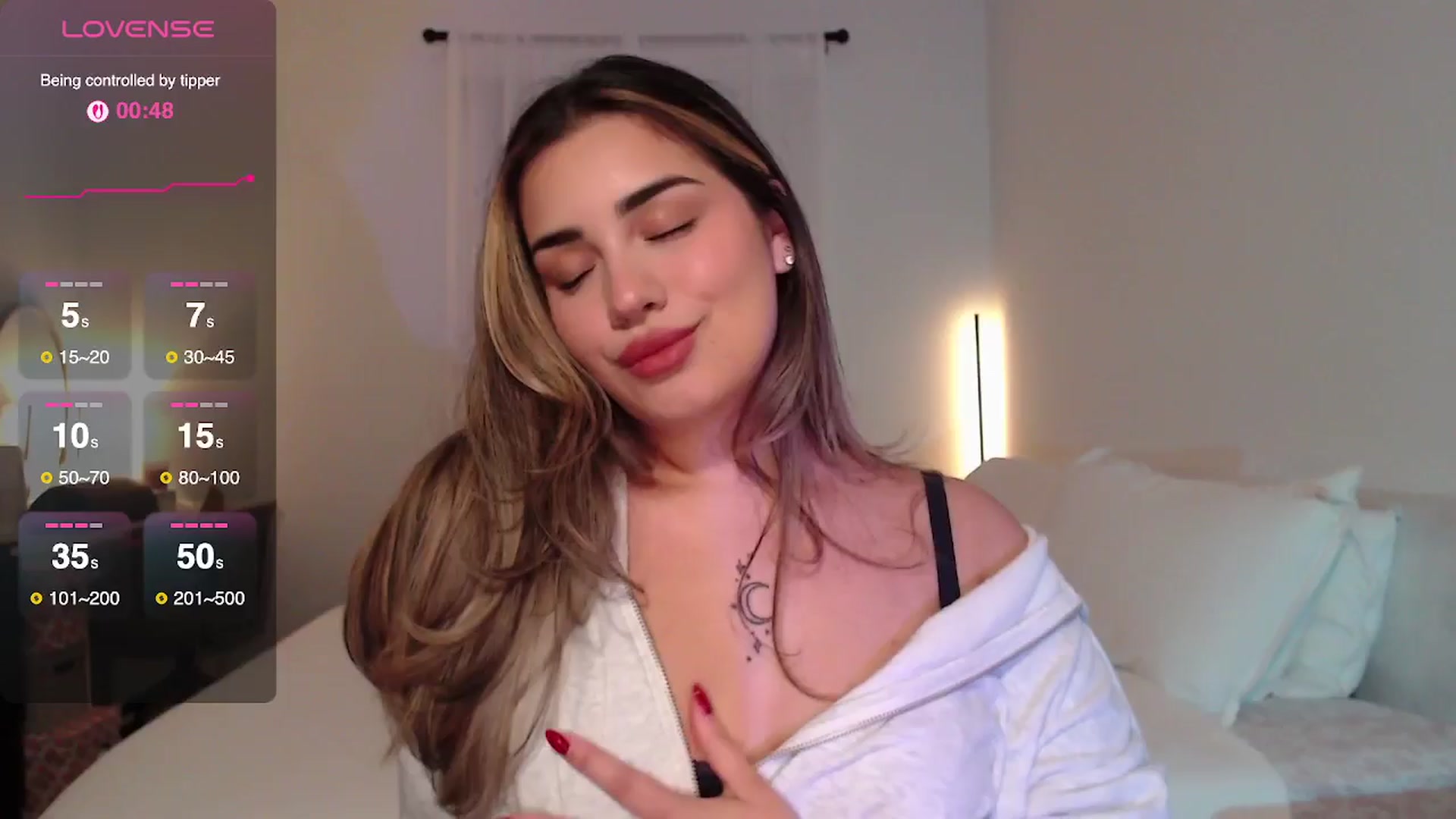 Gallery image thumbnail from babyxjulz's myfreecams stream on, 09/03/2025, 04:07 image 16 of 20