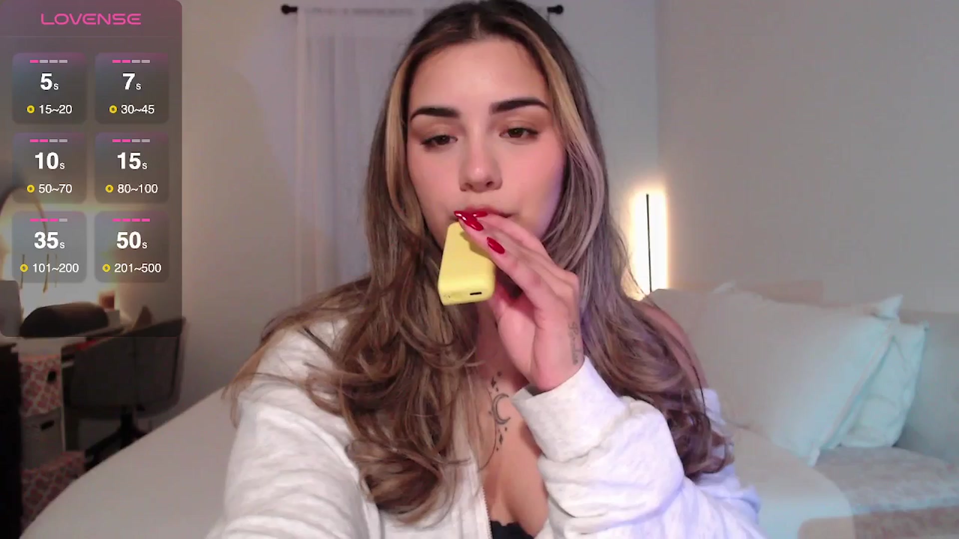 Gallery image thumbnail from babyxjulz's myfreecams stream on, 09/03/2025, 04:07 image 14 of 20