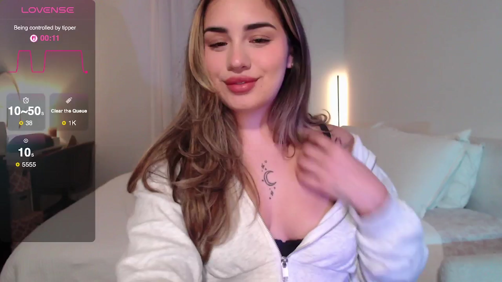 Gallery image thumbnail from babyxjulz's myfreecams stream on, 09/03/2025, 04:07 image 17 of 20