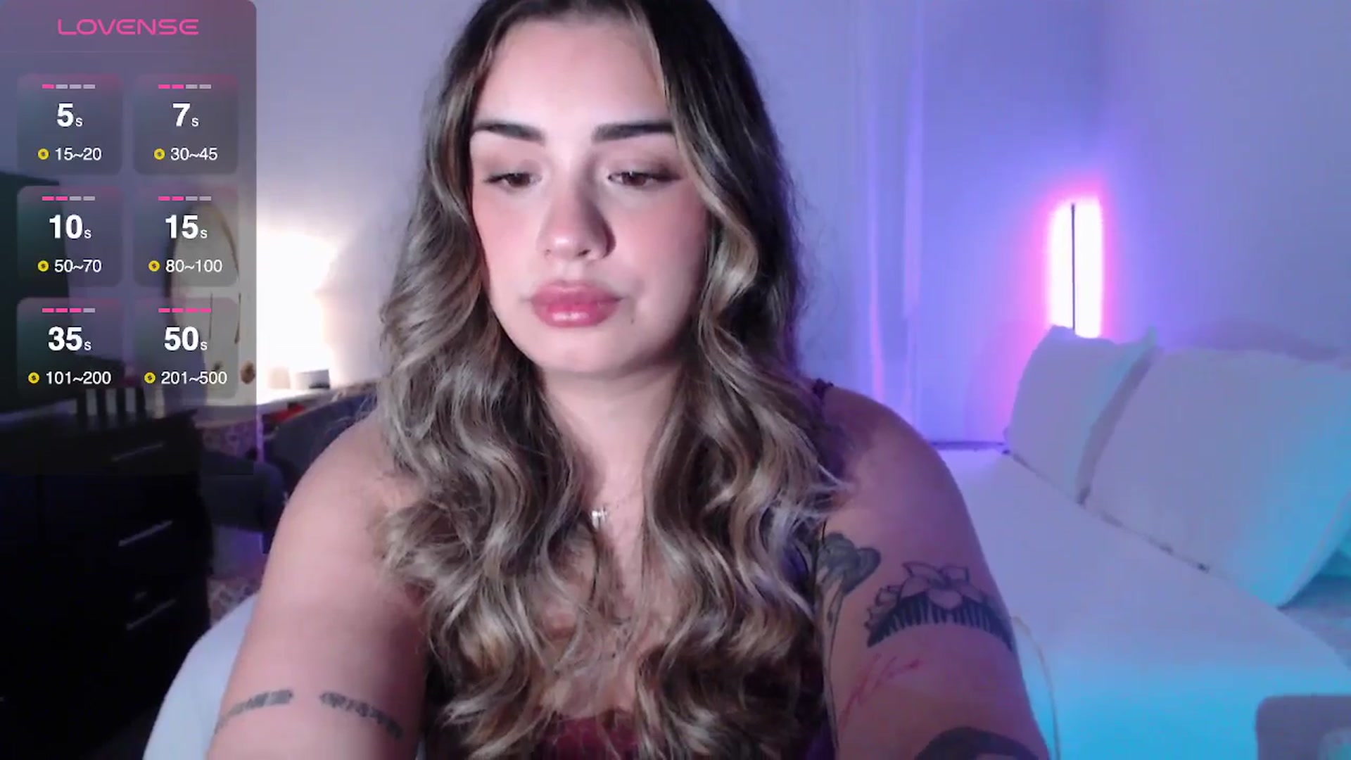 Gallery image thumbnail from babyxjulz's myfreecams stream on, 09/17/2025, 04:05 image 11 of 20