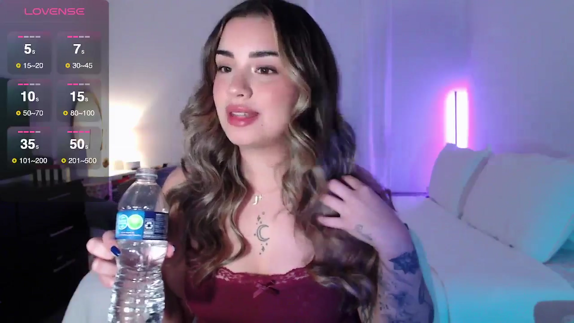 Gallery image thumbnail from babyxjulz's myfreecams stream on, 09/17/2025, 04:05 image 5 of 20