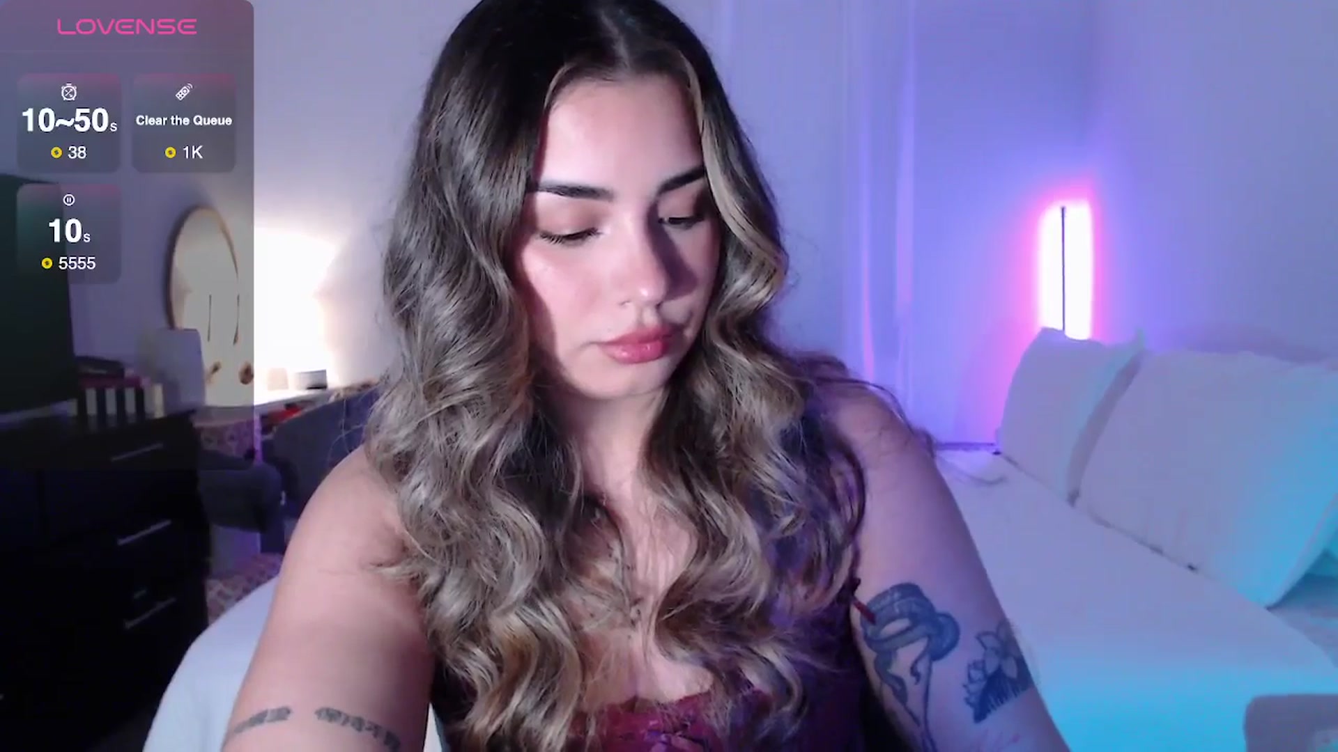 Gallery image thumbnail from babyxjulz's myfreecams stream on, 09/17/2025, 04:05 image 7 of 20