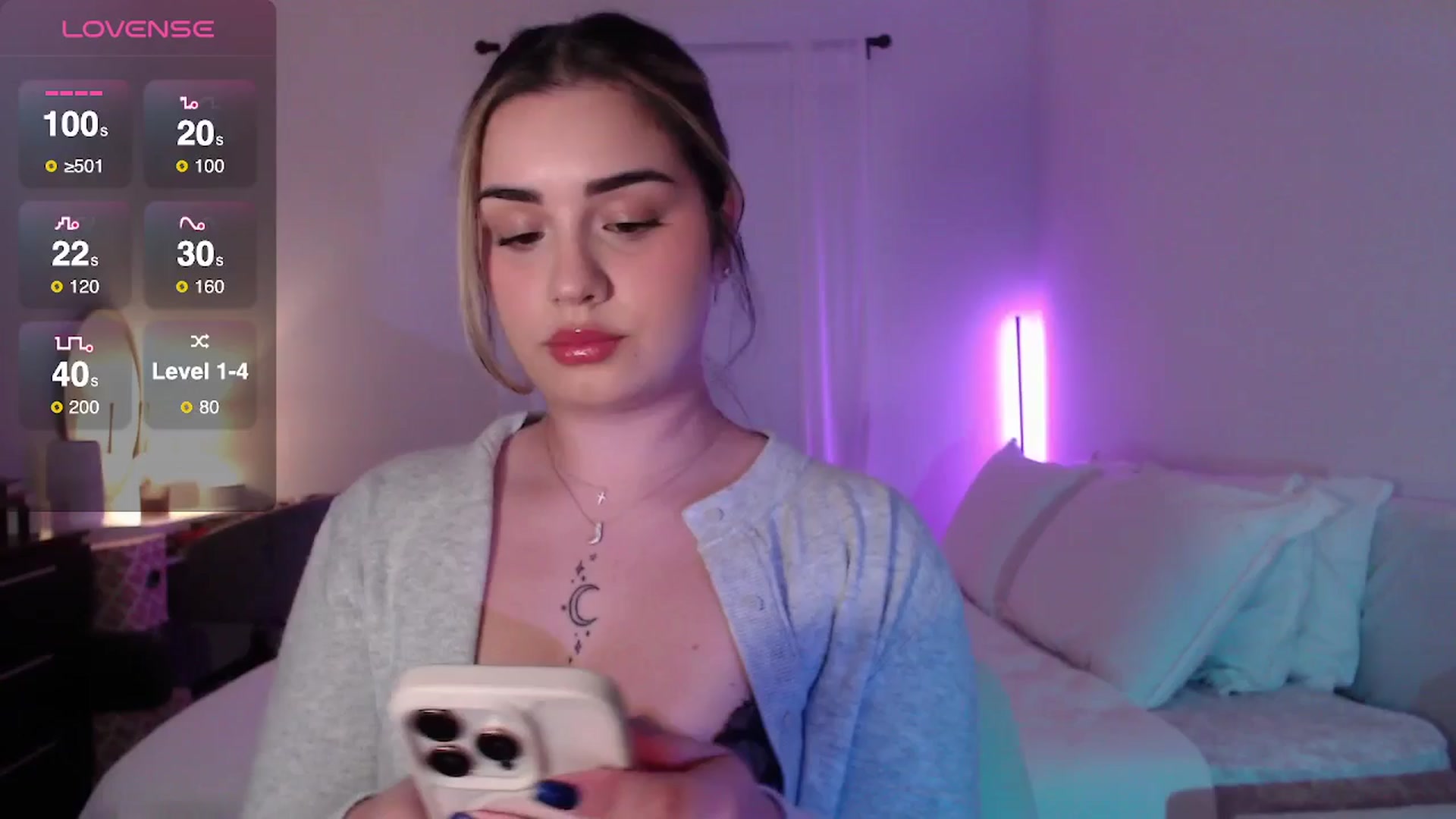 Gallery image thumbnail from babyxjulz's myfreecams stream on, 10/01/2025, 03:53 image 8 of 20