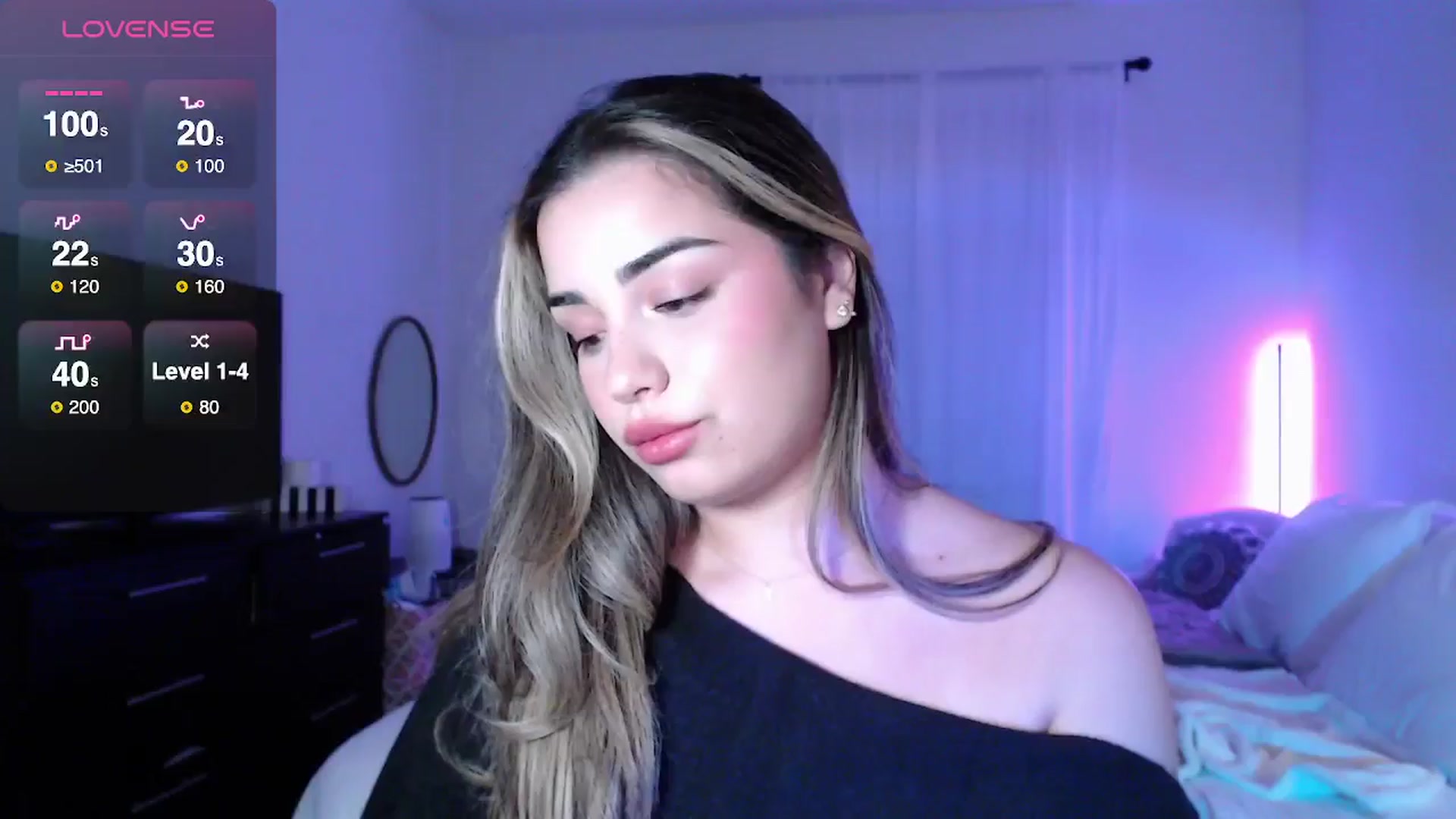 Gallery image thumbnail from babyxjulz's myfreecams stream on, 10/15/2025, 04:42 image 8 of 20