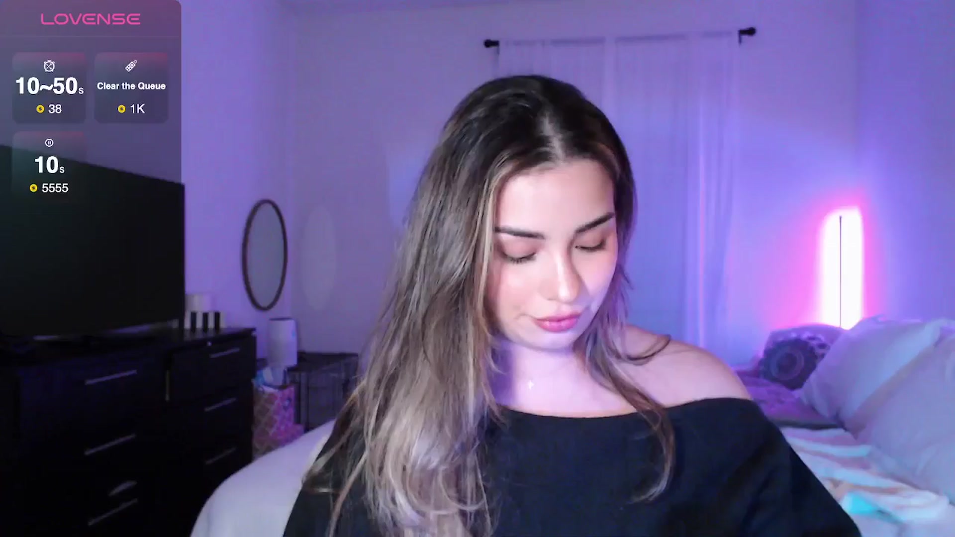 Gallery image thumbnail from babyxjulz's myfreecams stream on, 10/15/2025, 04:42 image 13 of 20