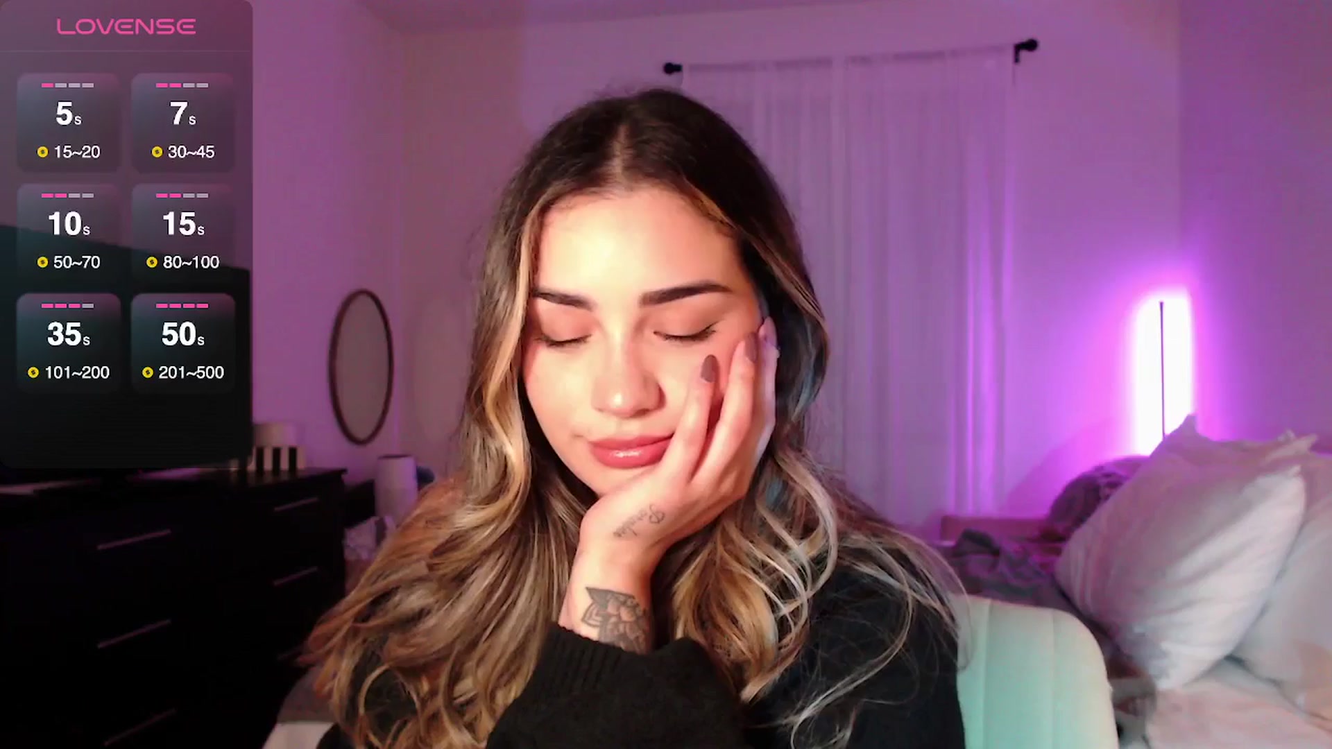 Gallery image thumbnail from babyxjulz's myfreecams stream on, 11/02/2025, 04:51 image 8 of 20