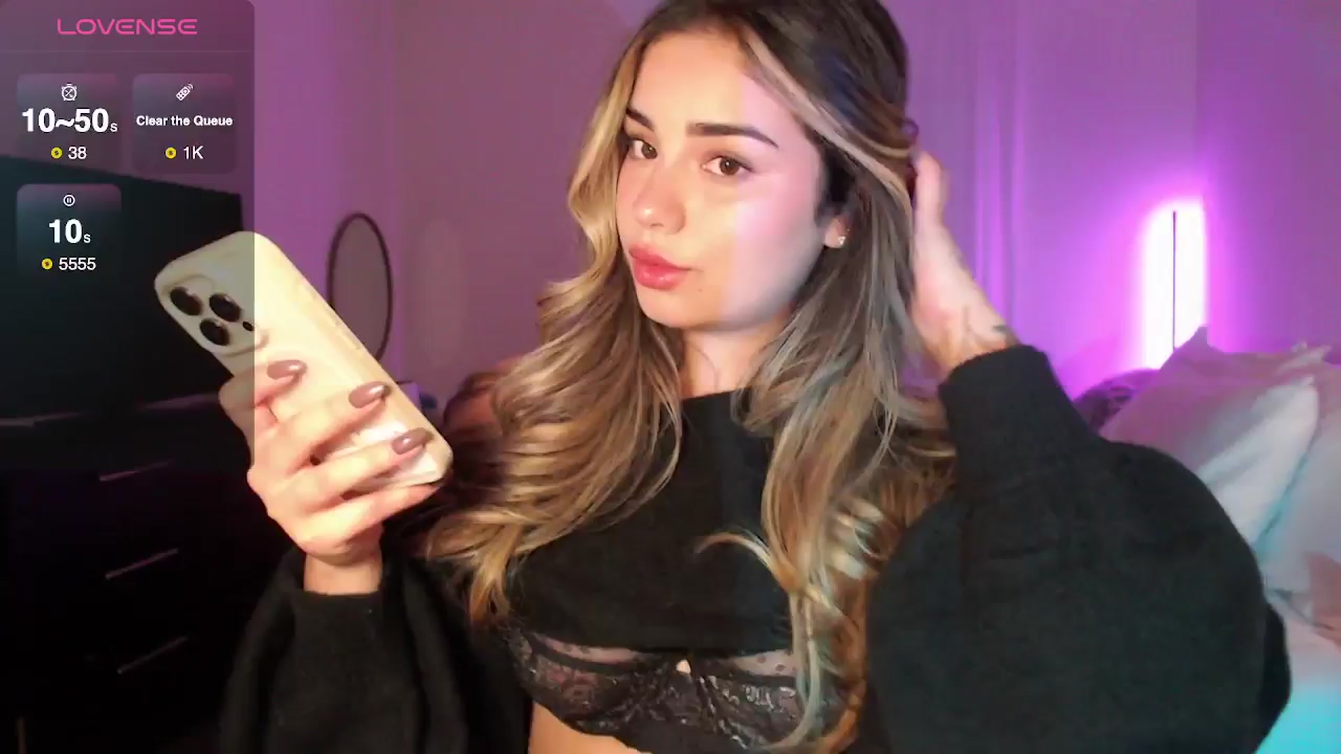 Gallery image thumbnail from babyxjulz's myfreecams stream on, 11/02/2025, 04:51 image 12 of 20