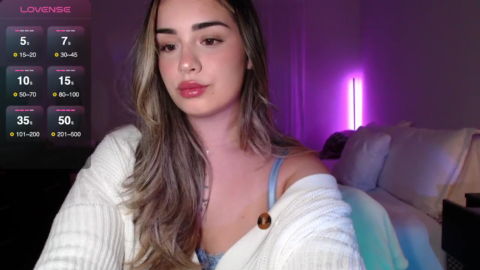 Gallery image thumbnail from babyxjulz's myfreecams stream on, 11/04/2025, 04:45 image 13 of 20