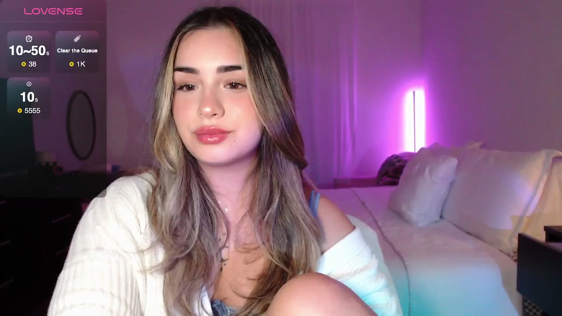 Gallery image thumbnail from babyxjulz's myfreecams stream on, 11/04/2025, 04:45 image 19 of 20