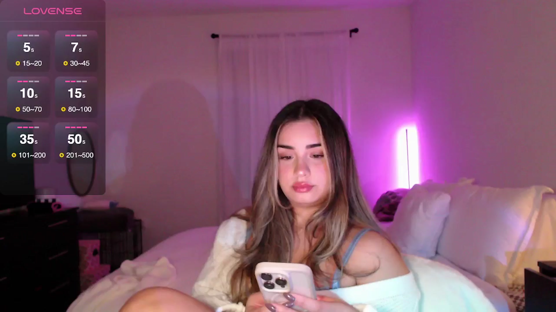 Gallery image thumbnail from babyxjulz's myfreecams stream on, 11/04/2025, 07:28 image 18 of 20