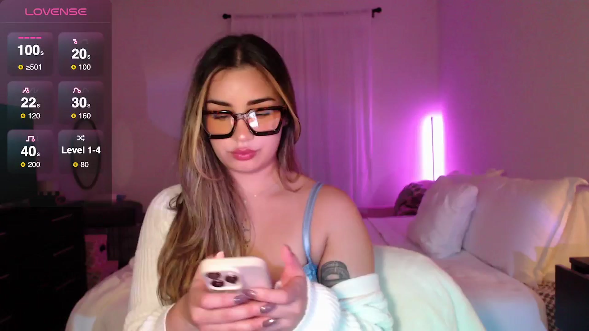 Gallery image thumbnail from babyxjulz's myfreecams stream on, 11/04/2025, 07:28 image 1 of 20
