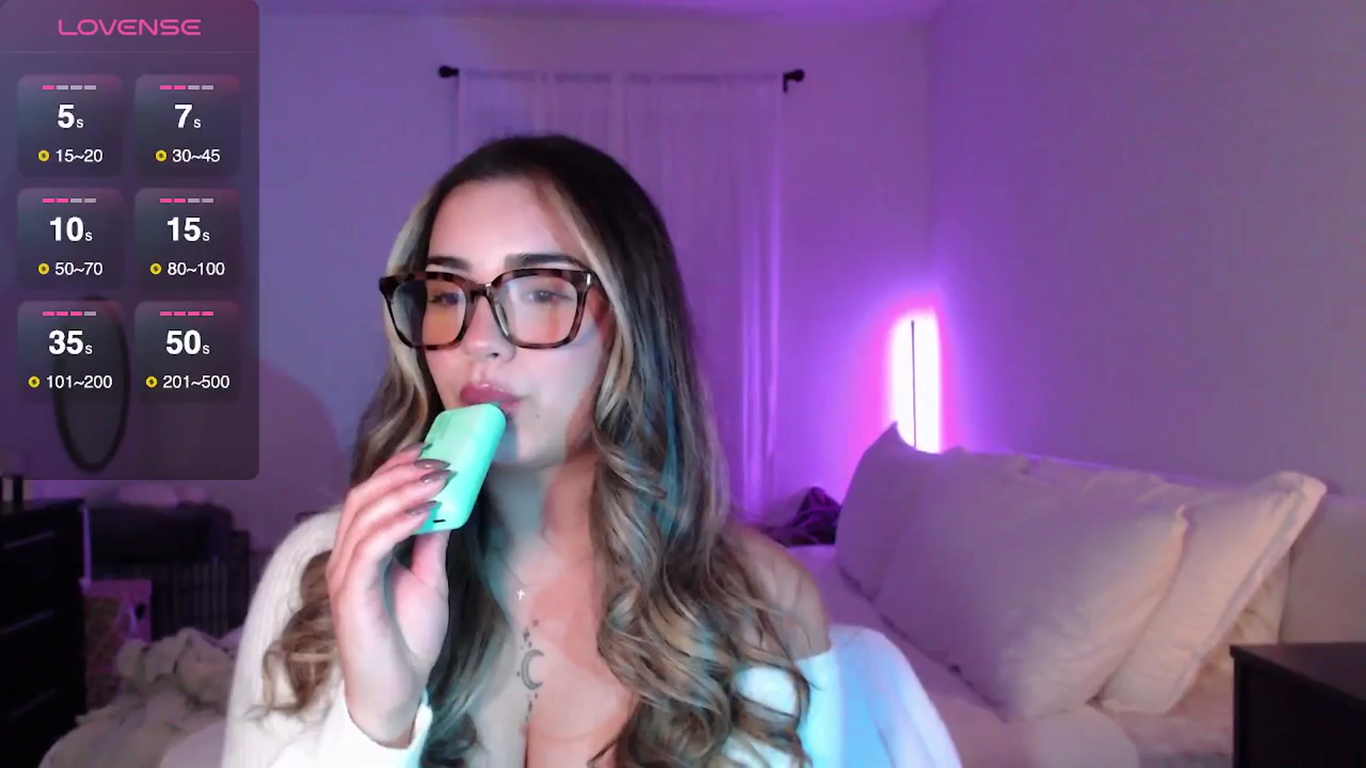 Gallery image thumbnail from babyxjulz's myfreecams stream on, 11/09/2025, 06:53 image 18 of 20