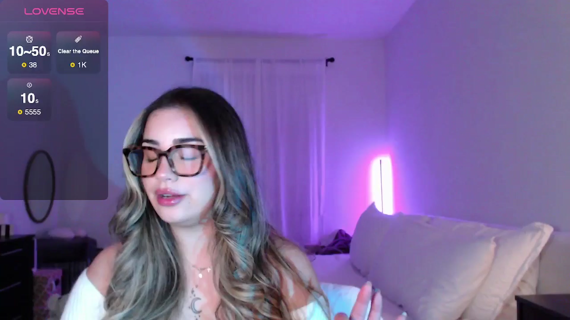 Gallery image thumbnail from babyxjulz's myfreecams stream on, 11/09/2025, 06:53 image 14 of 20