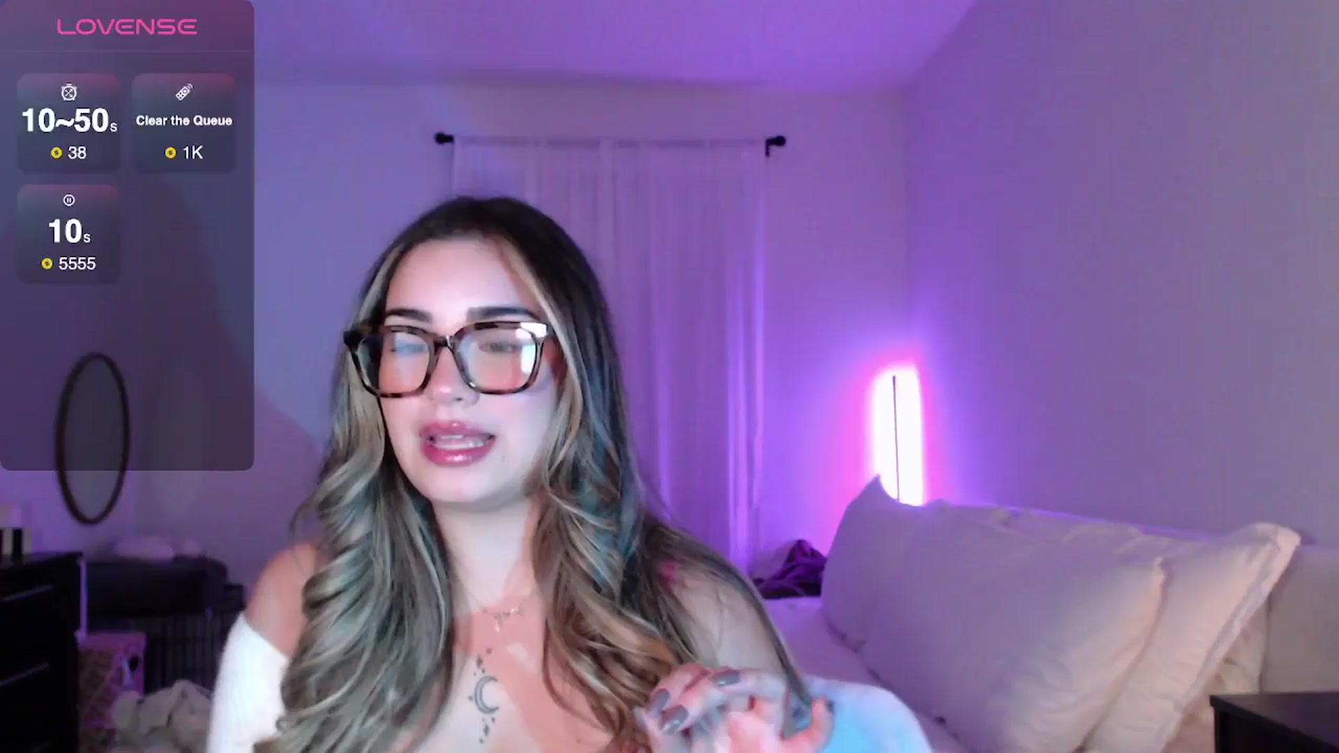Gallery image thumbnail from babyxjulz's myfreecams stream on, 11/09/2025, 06:53 image 10 of 20