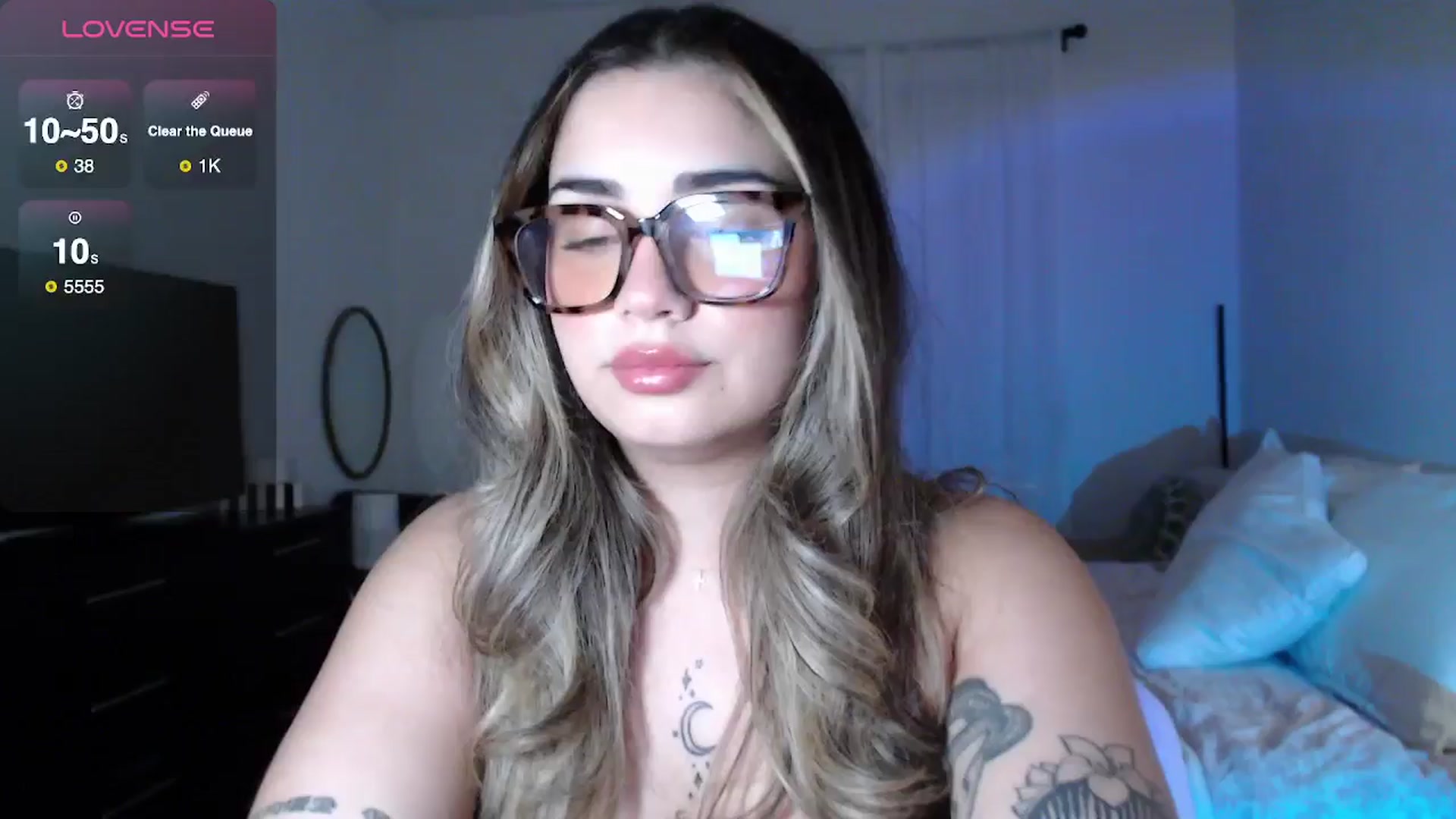 Gallery image thumbnail from babyxjulz's myfreecams stream on, 11/14/2025, 06:15 image 16 of 20