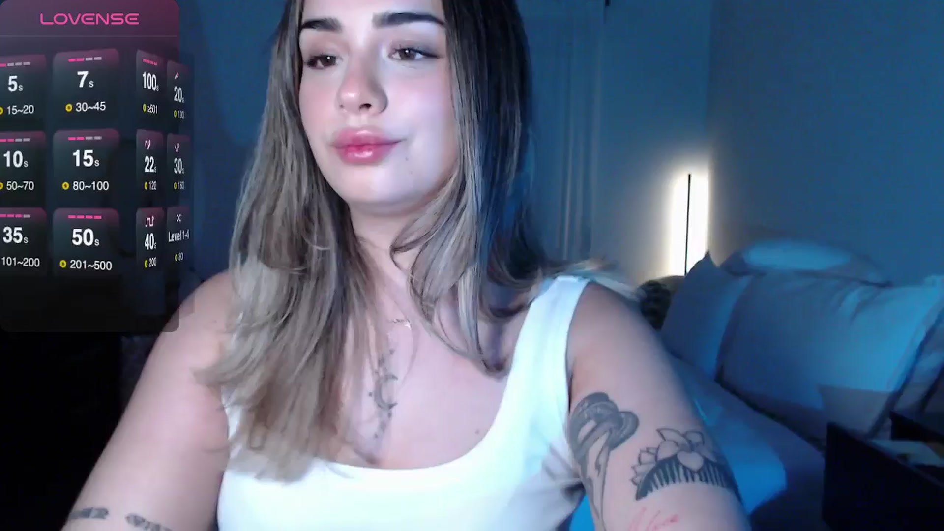 Gallery image thumbnail from babyxjulz's myfreecams stream on, 12/09/2025, 06:50 image 15 of 20