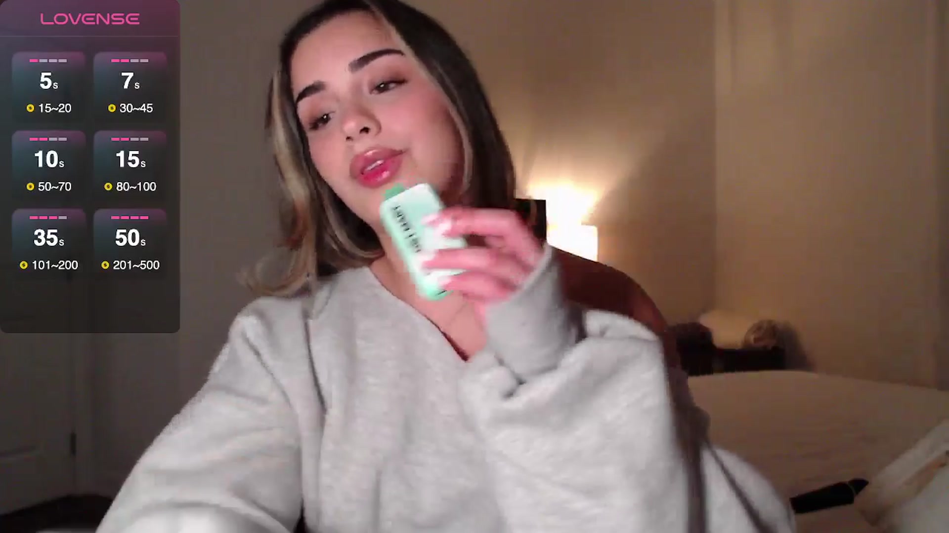 Gallery image thumbnail from babyxjulz's myfreecams stream on, 01/24/2026, 06:06 image 18 of 20