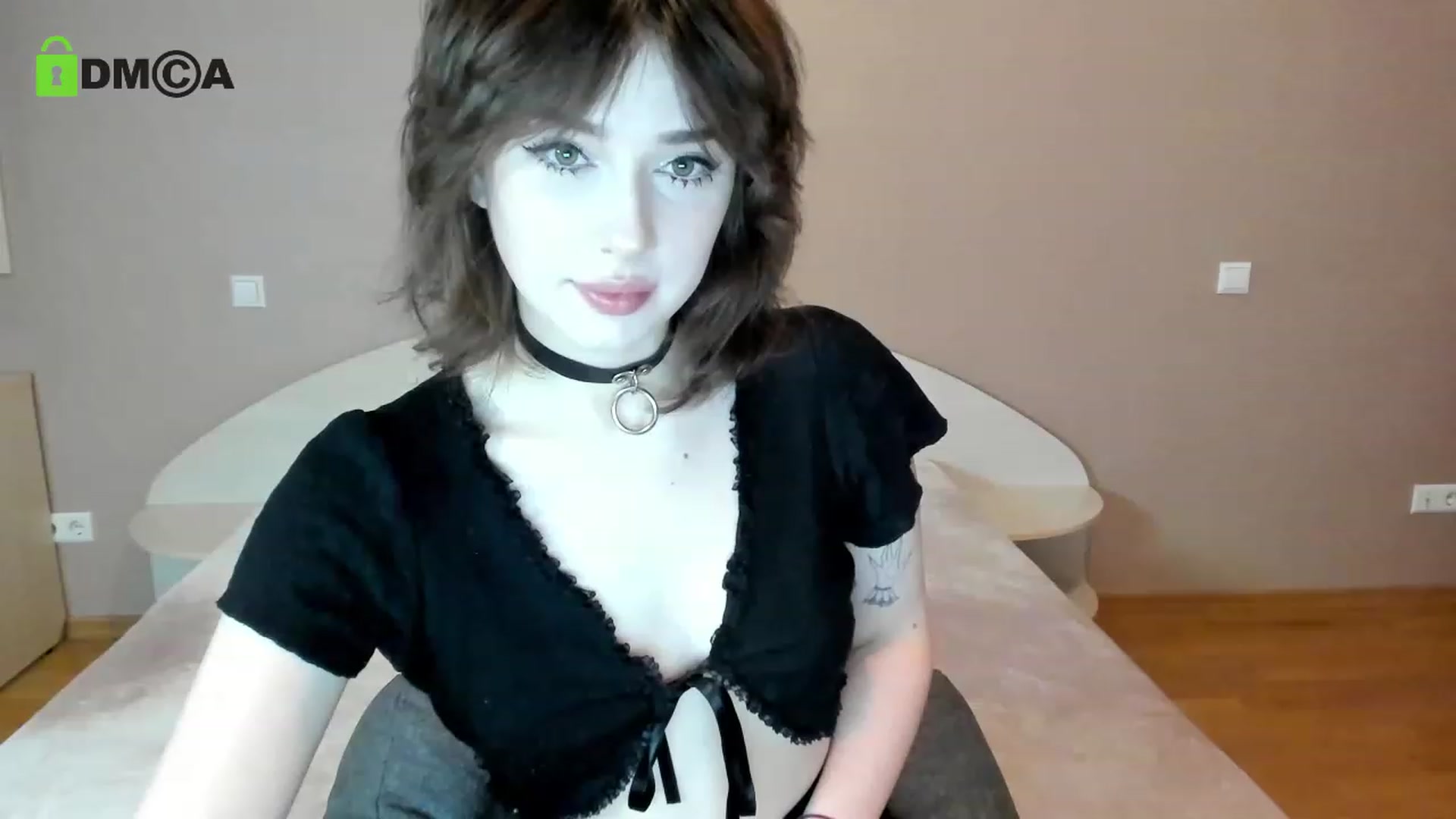 Gallery image thumbnail from bad_marg's myfreecams stream on, 03/18/2023, 22:16 image 18 of 20
