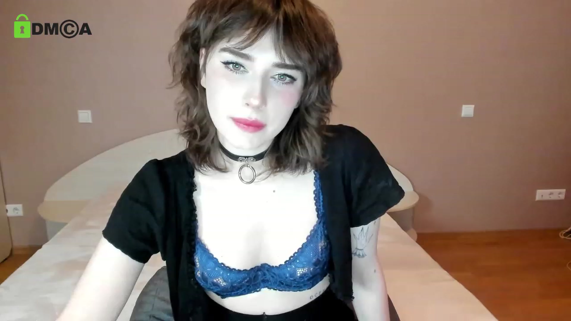 Gallery image thumbnail from bad_marg's myfreecams stream on, 03/19/2023, 23:10 image 5 of 20