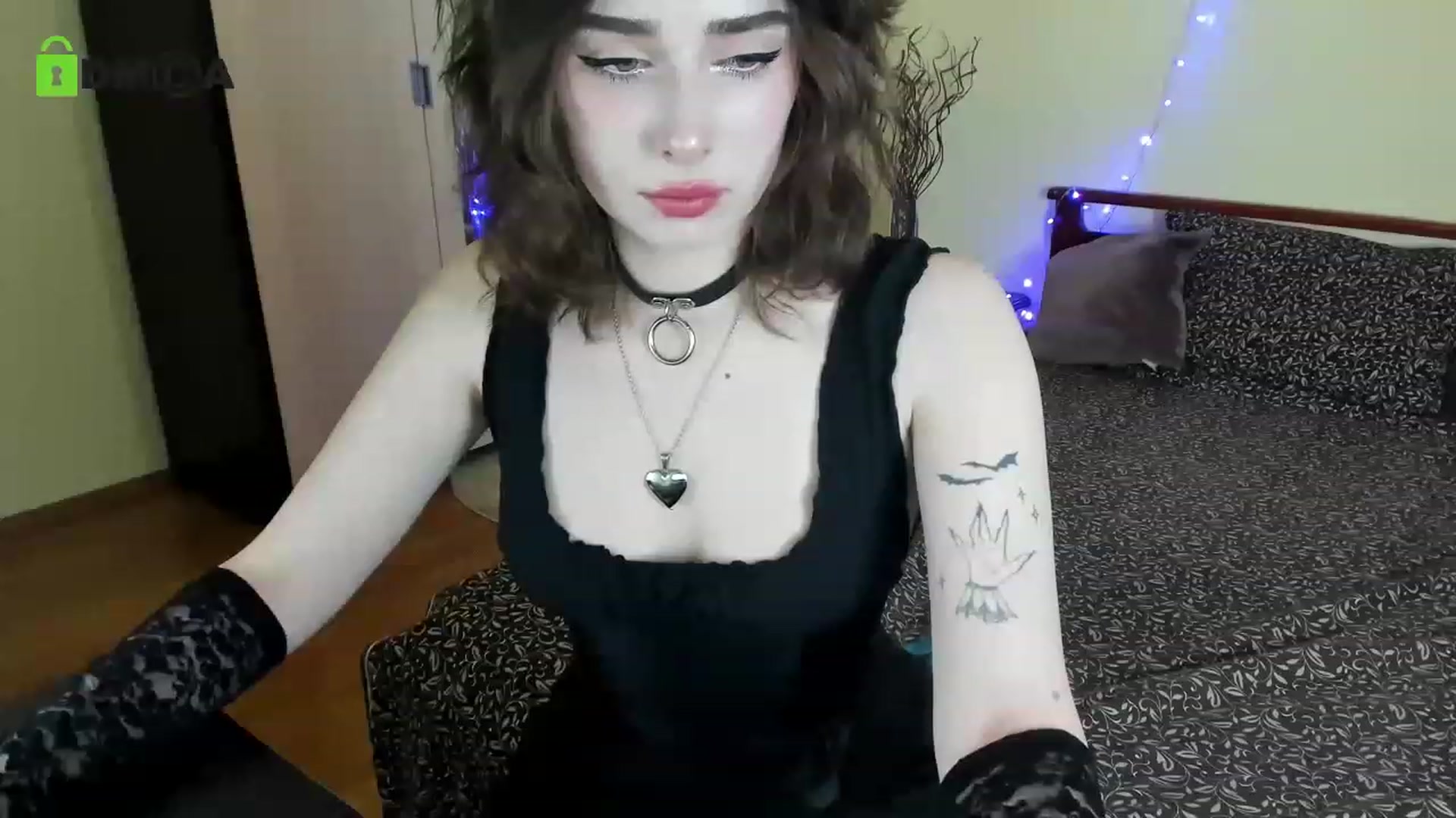 Gallery image thumbnail from bad_marg's myfreecams stream on, 05/02/2023, 16:11 image 7 of 20