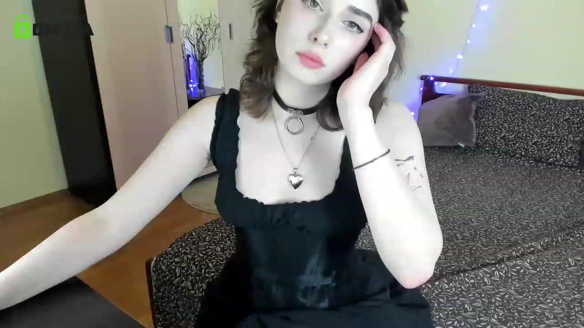 Gallery image thumbnail from bad_marg's myfreecams stream on, 05/02/2023, 16:45 image 6 of 20