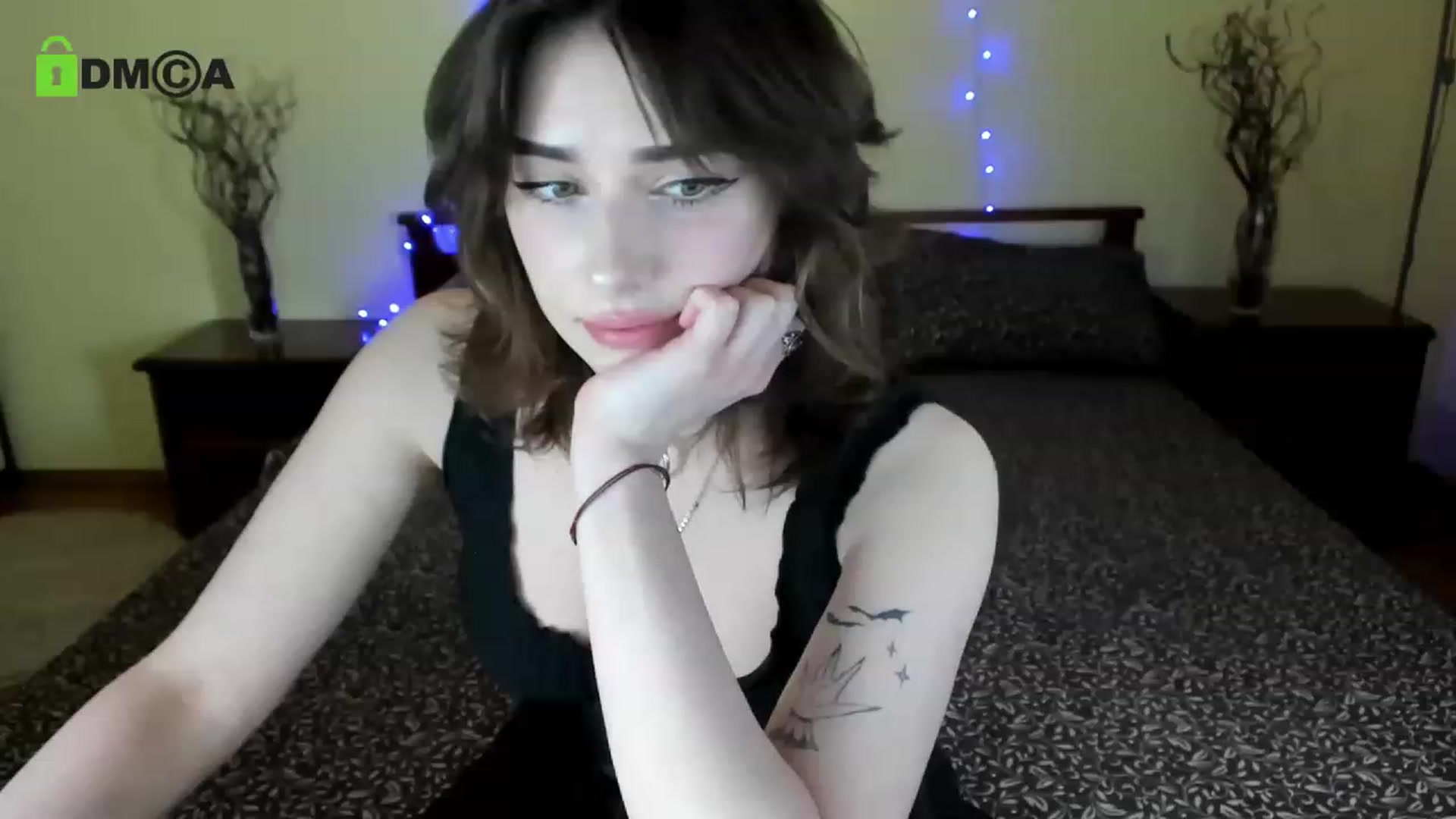 Gallery image thumbnail from bad_marg's myfreecams stream on, 05/12/2023, 19:05 image 18 of 20