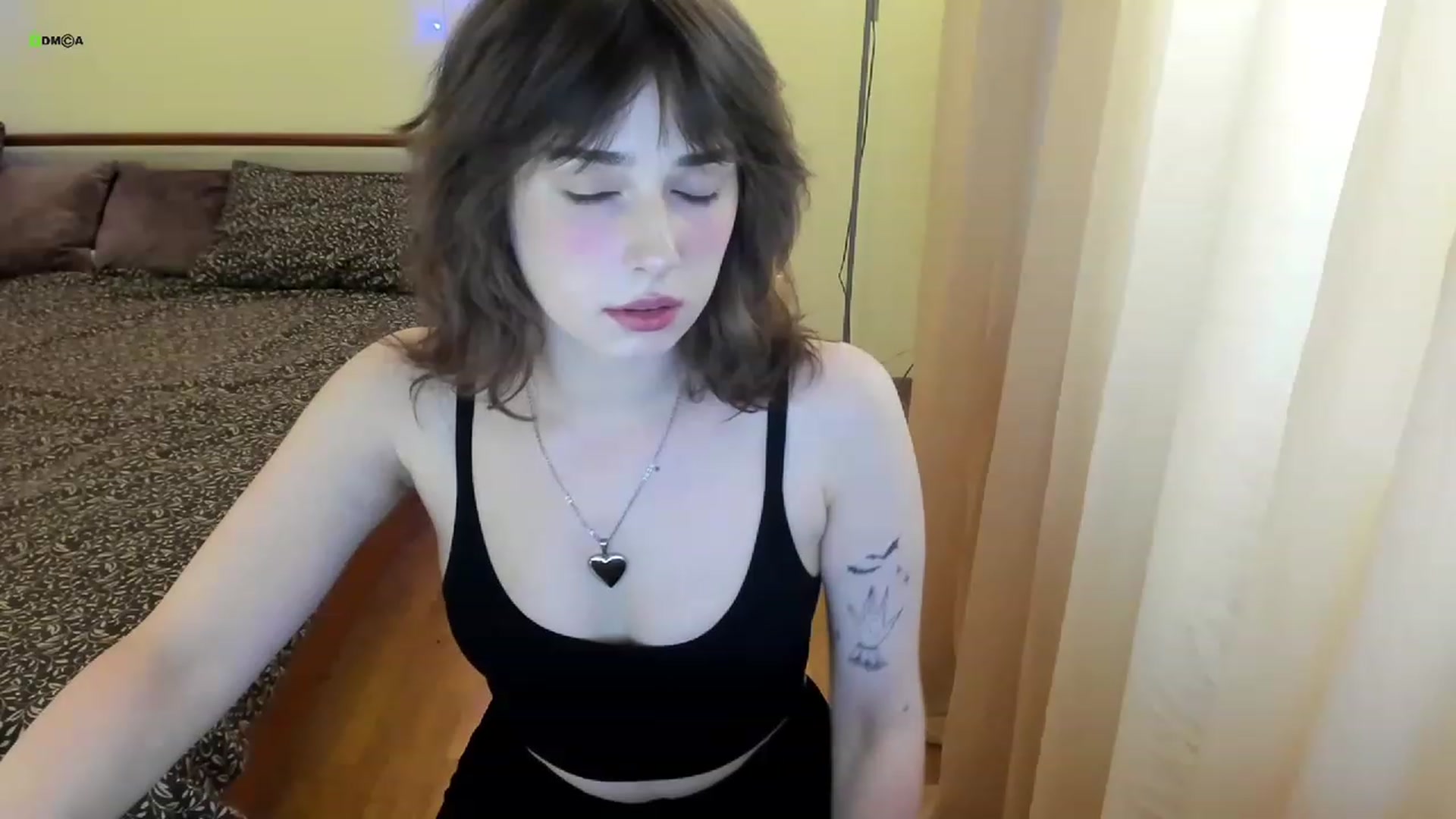 Gallery image thumbnail from bad_marg's myfreecams stream on, 06/22/2023, 17:46 image 3 of 20
