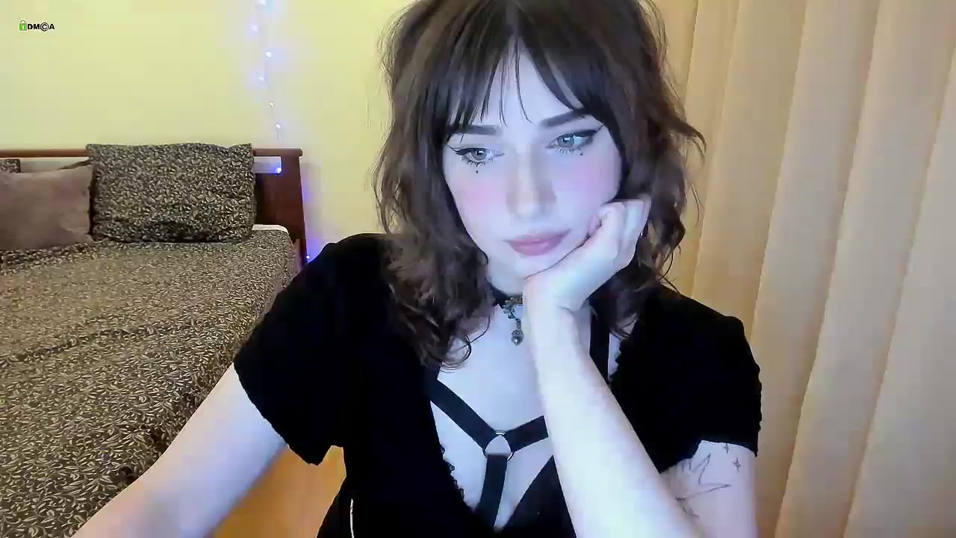 Gallery image thumbnail from bad_marg's myfreecams stream on, 08/20/2023, 18:31 image 14 of 20