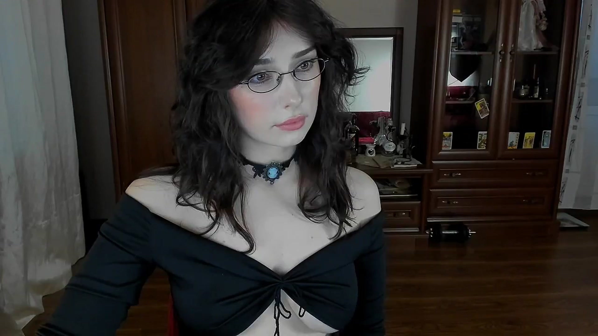 Gallery image thumbnail from bad_marg's myfreecams stream on, 05/24/2025, 16:05 image 18 of 20