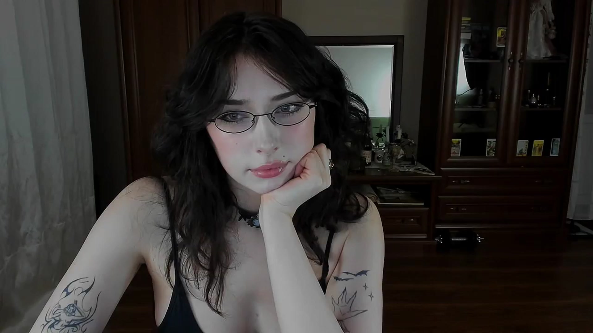 Gallery image thumbnail from bad_marg's myfreecams stream on, 06/17/2025, 20:11 image 14 of 20